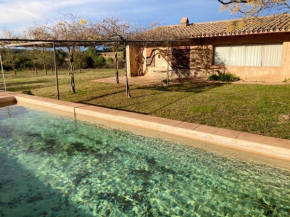 Elegant Villa in Camallera with Private Pool